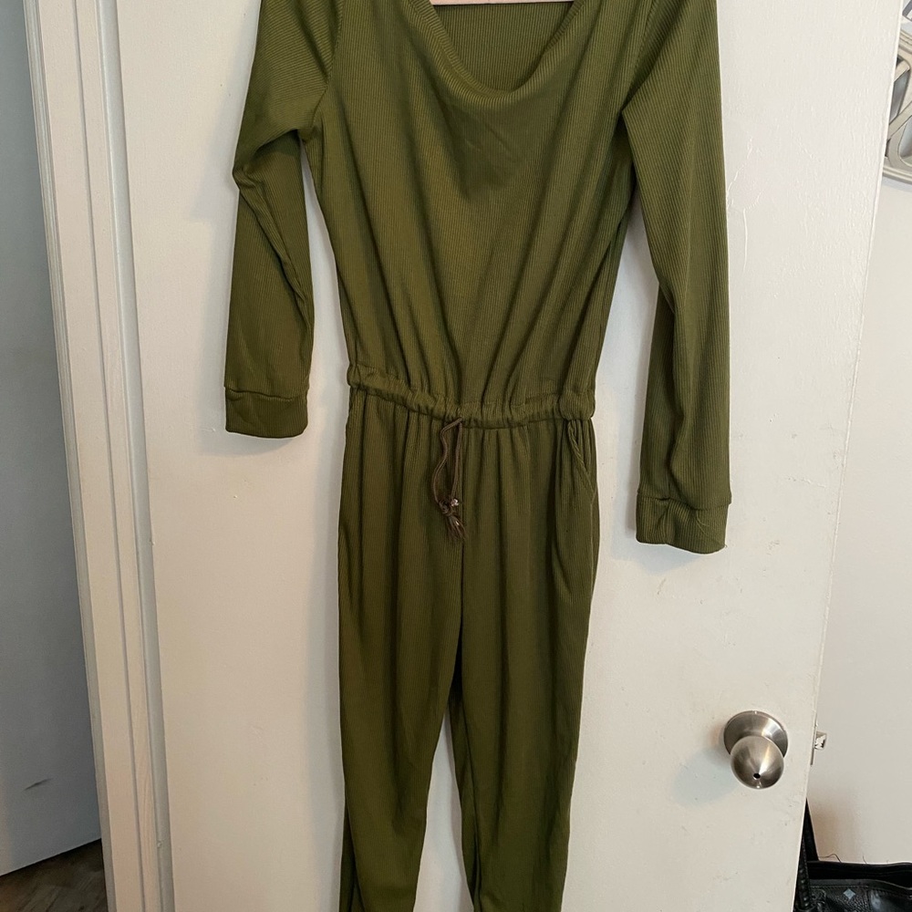 Green jumper